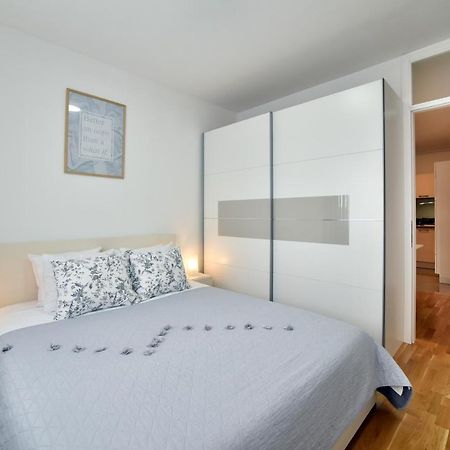 First Class Apartment, Free Parking Zágráb Kültér fotó
